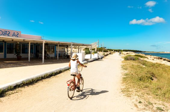 Recorre la isla en bici