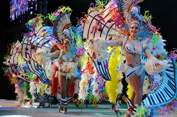 Asiste a uno de los mejores carnavales del mundo