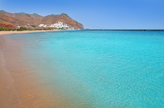 Relájate y disfruta en una playa de ensueño