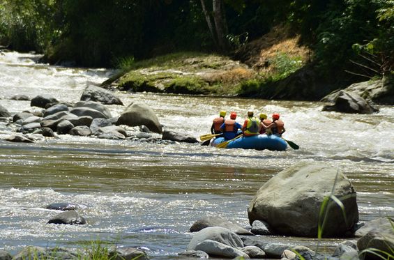 Rafting en aguas bravas