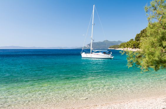 Visitar las islas de Croacia en catamarán