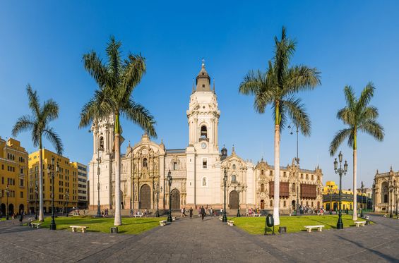 Dar un paseo por Lima