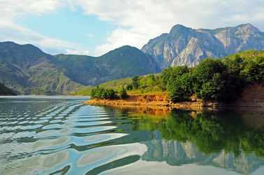Le lac de Koman