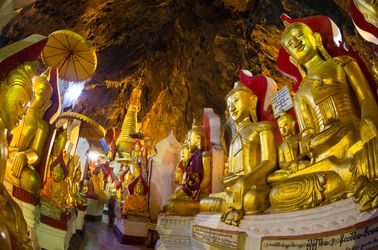 Les caves de Pindaya