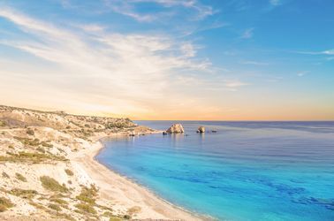 La plage de Petra Tou Romiou