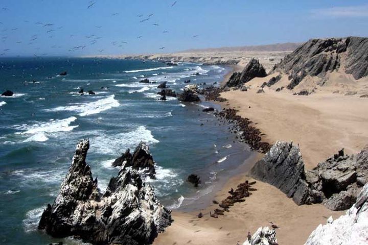 plage Playa Punta Nunura o Shode